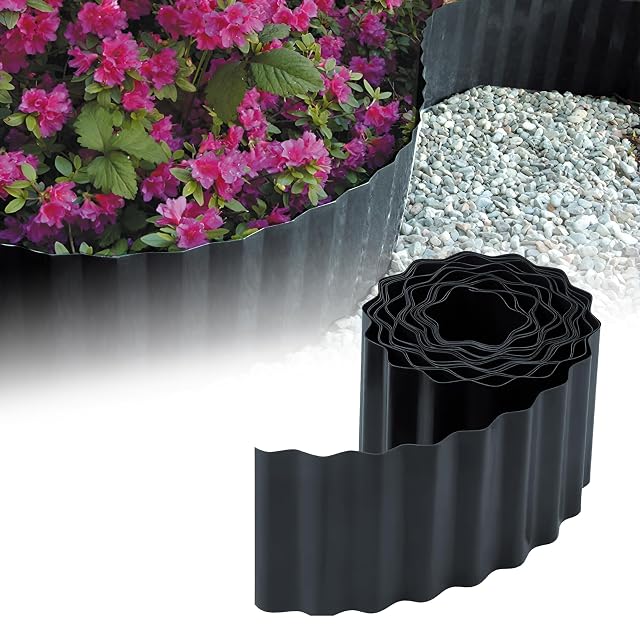 Anthracite wavy plastic lawn and bed edging roll